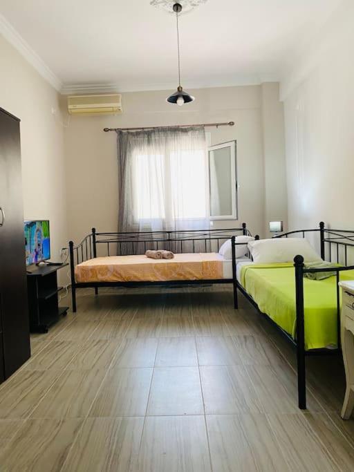 Modern 2Br Near Centre -5Min Wlk Διαμέρισμα Πάτρα Εξωτερικό φωτογραφία